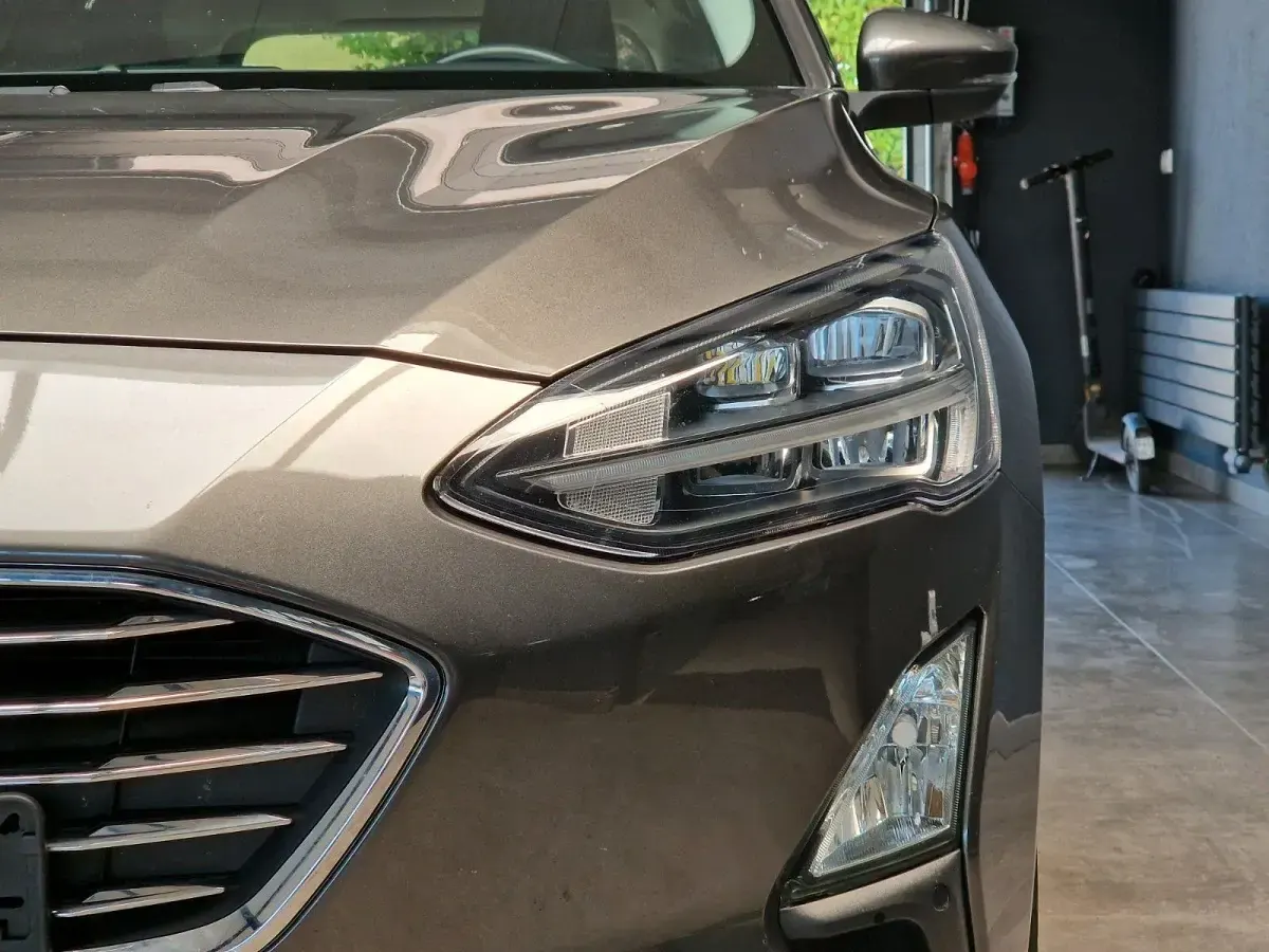 Gebraucht Ford Focus Titanium 150 PS (110 kW) 2020 Grau Kombi