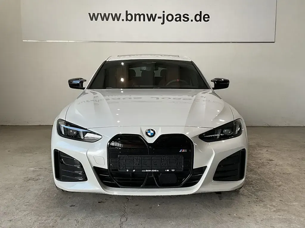 Neu BMW i4 Performance 442 kW (601 PS) 2026 Weiß Limousine