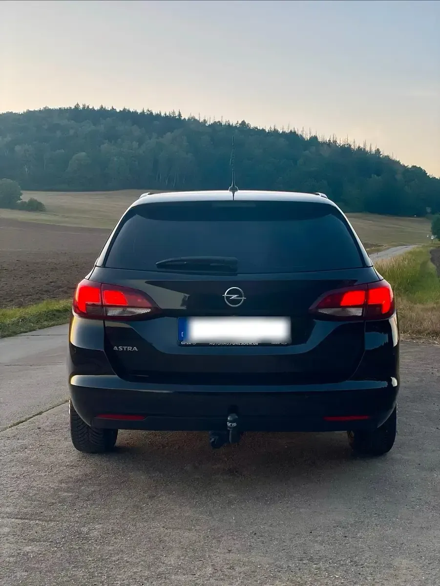 Gebraucht Opel Astra Elegance 122 PS (89 kW) 2020 Schwarz Kombi