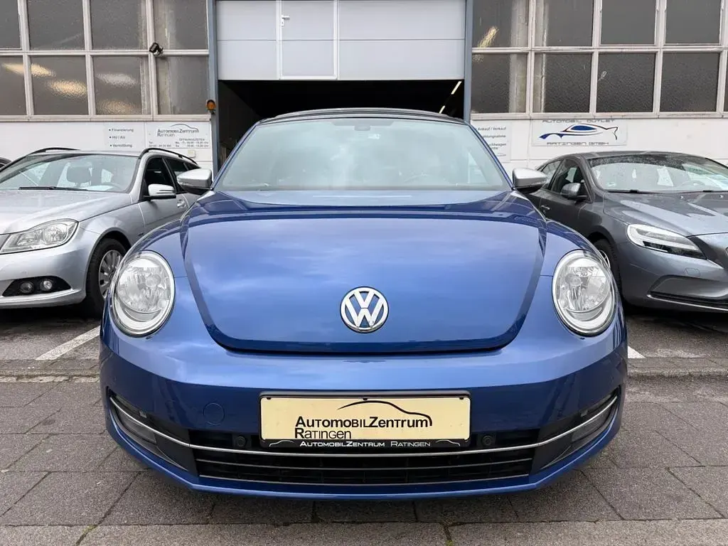 Używany VW Beetle S 105 KM (77 kW) 2013 Niebieski Hatchback