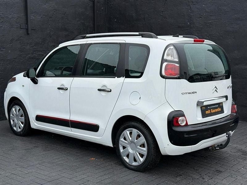 Second-hand Citroën C3 Picasso SELECTION 120 CP (88 kW) 2013 Alb Monovolum