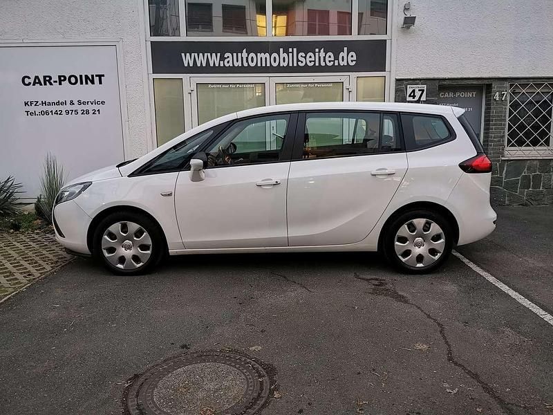Gebraucht Opel Zafira Tourer Design Edition 136 PS (100 kW) 2015 Schneeweiss/summitwhite/arctic Van / Kleinbus
