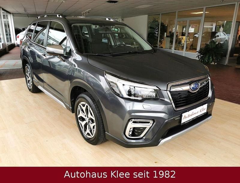 Grau Gebraucht 2020 Subaru Forester Trend SUV | 26.900 € (Fairer Preis) - Bild 1/4