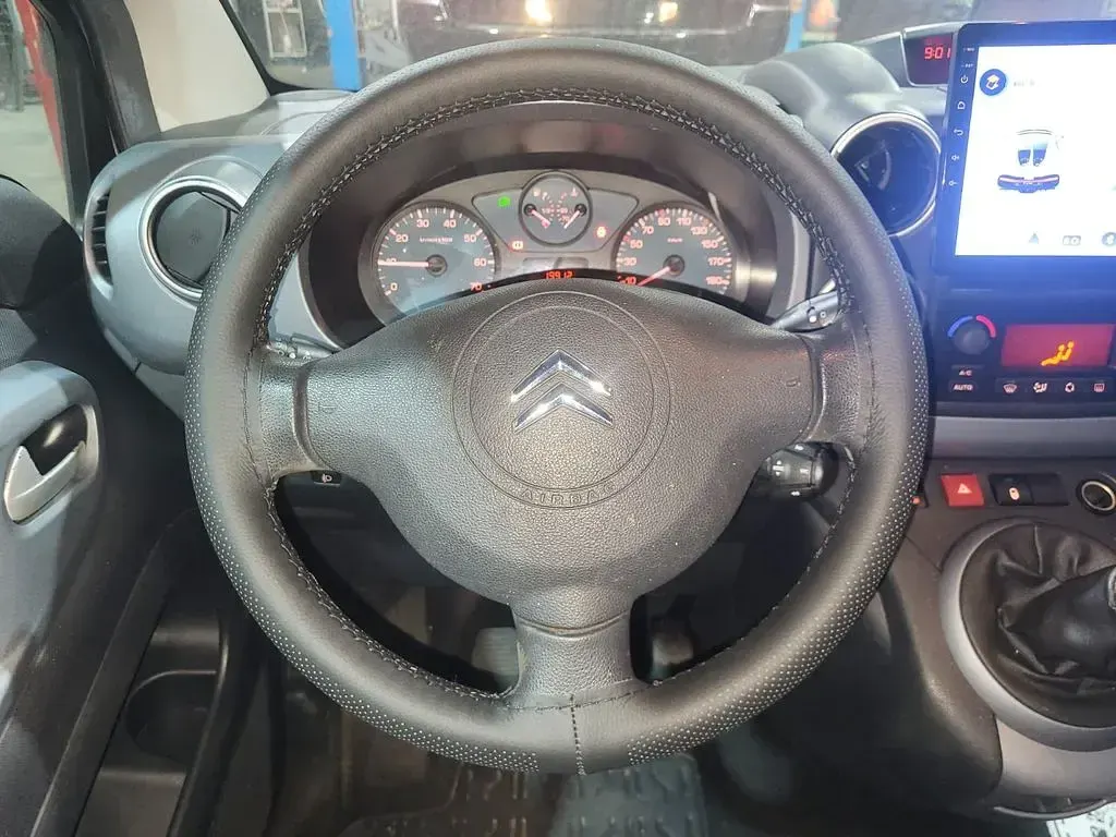 Gebraucht Citroën Berlingo 90 PS (66 kW) 2010 Grau Van / Kleinbus