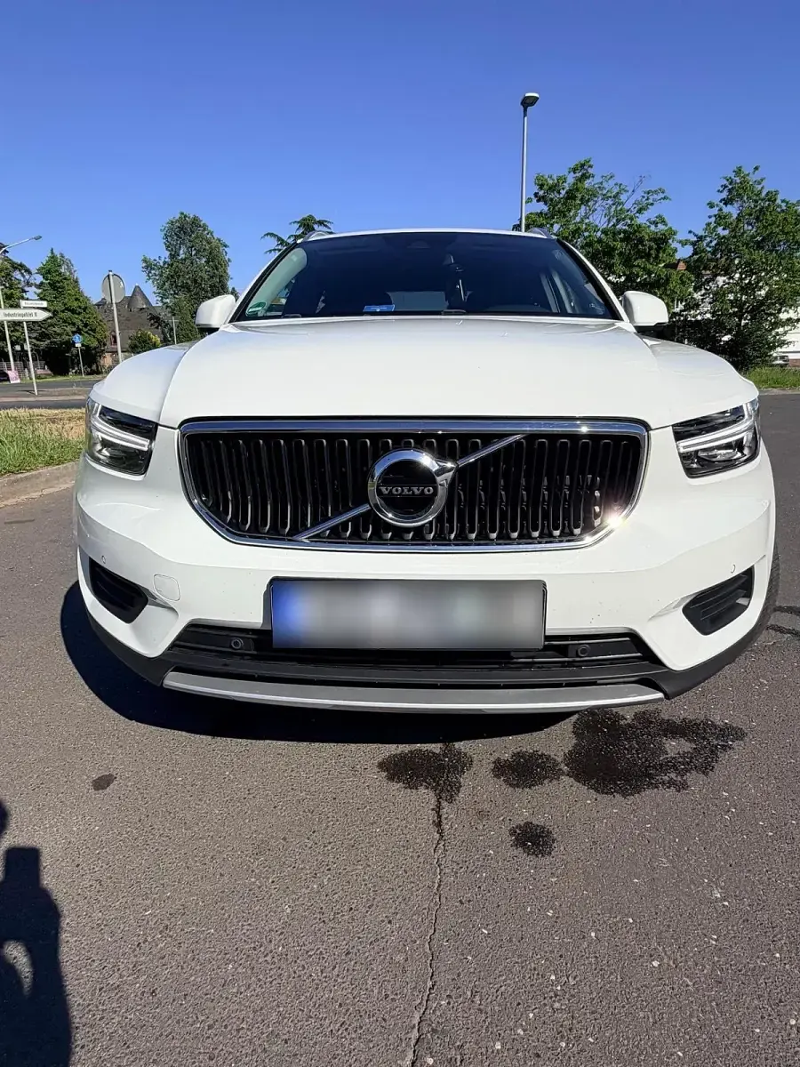 Gebraucht Volvo XC40 190 PS (139 kW) 2019 Weiß SUV