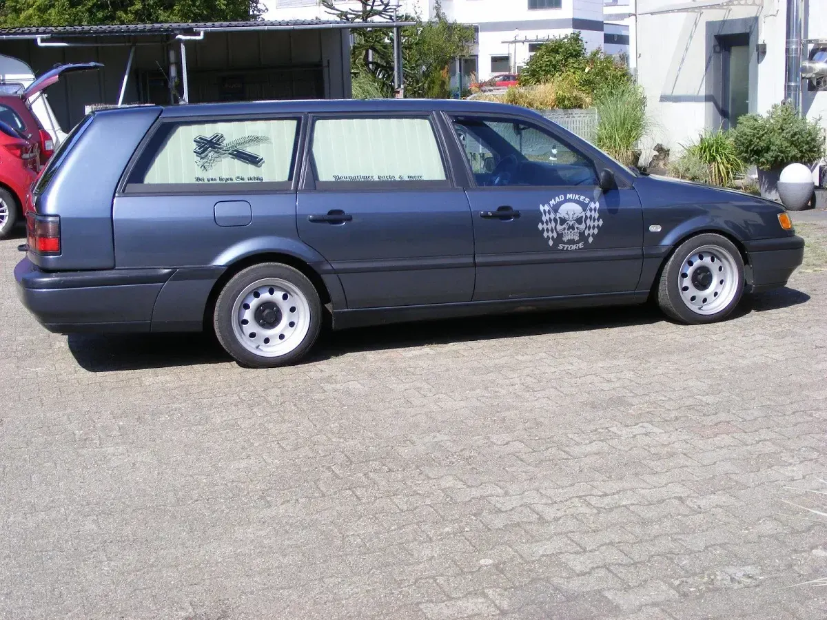 Gebraucht VW Passat 90 PS (66 kW) 1995 Blau Kombi