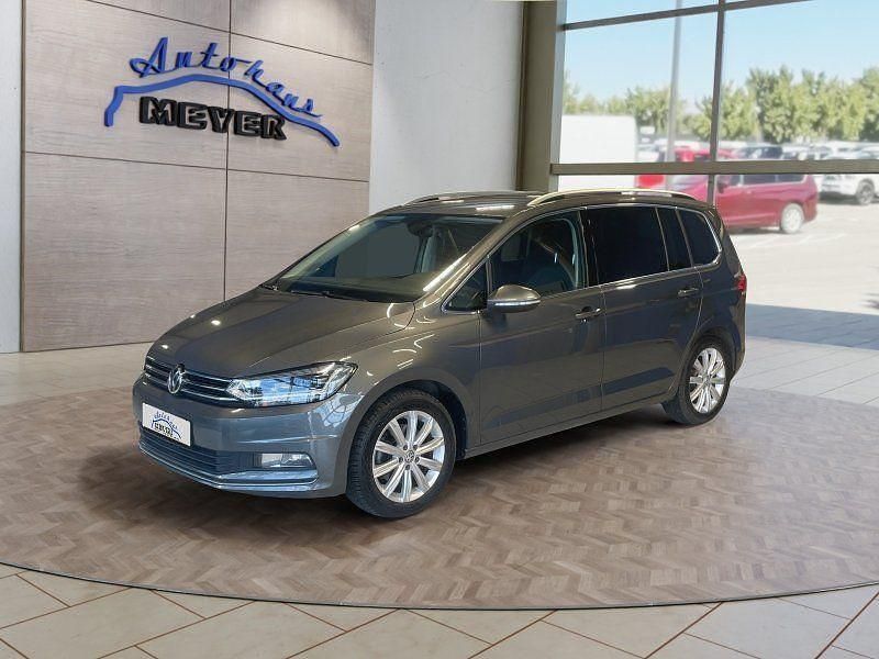 Indiumgrau metallic Gebraucht 2016 VW Touran Highline Van / Kleinbus | 18.810 € (Superpreis) - Bild 1/4