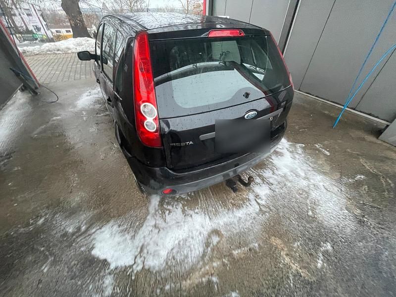 Gebraucht Ford Fiesta 80 PS (58 kW) 2007 Blau Kleinwagen