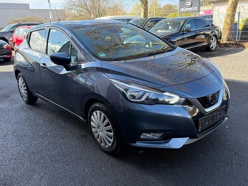 Gebraucht Nissan Micra Tekna 90 PS (66 kW) 2018 Grau Kleinwagen