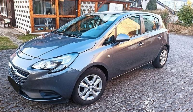 Grau Gebraucht 2016 Opel Corsa Edition Limousine | 6.950 € (Guter Preis) - Bild 1/4