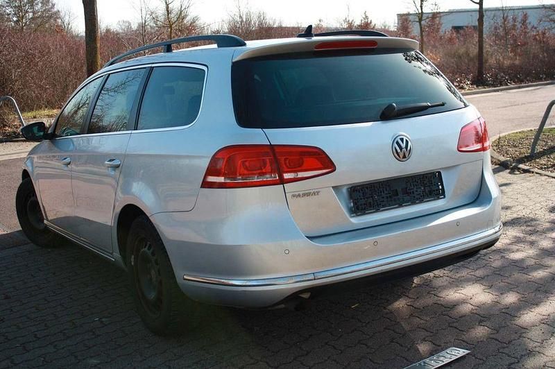 Gebraucht VW Passat Comfortline 122 PS (89 kW) 2013 Silber Kombi