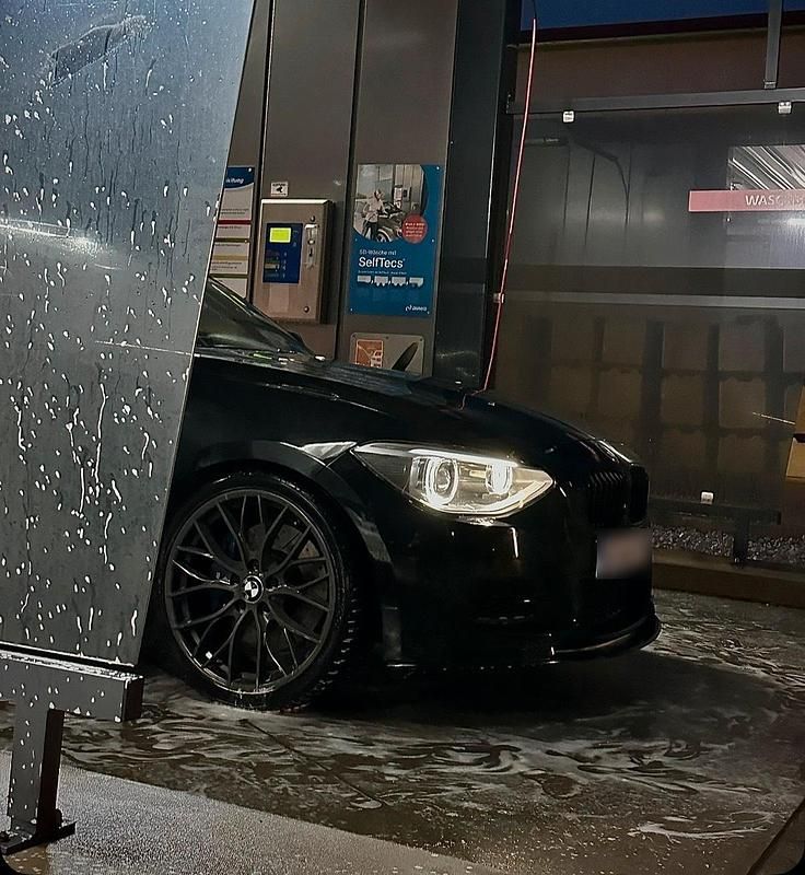 Gebraucht BMW 135 M Performance 320 PS (235 kW) 2013 Schwarz Kleinwagen