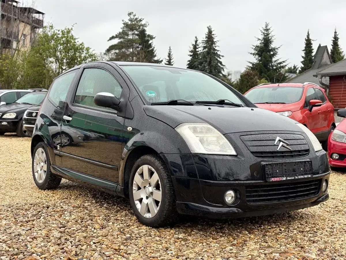 Gebraucht Citroën C2 Comfort 73 PS (53 kW) 2007 Schwarz Kleinwagen