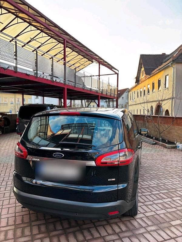 Gebraucht Ford S-MAX S 140 PS (102 kW) 2010 Schwarz Van / Kleinbus