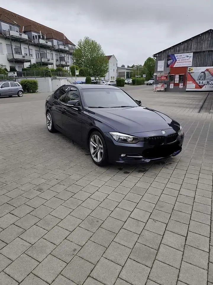 Gebraucht BMW 325 Performance 218 PS (160 kW) 2015 Limousine