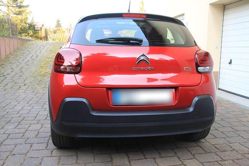 Gebraucht Citroën C3 Shine 82 PS (60 kW) 2018 Rot Kleinwagen
