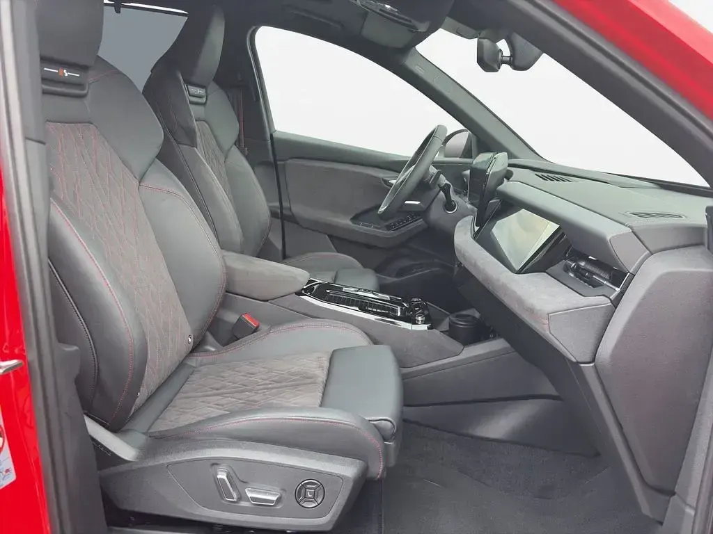 Gebraucht Audi SQ6 e-tron S-Line 359 kW (489 PS) 2025 Soneirarot metallic SUV