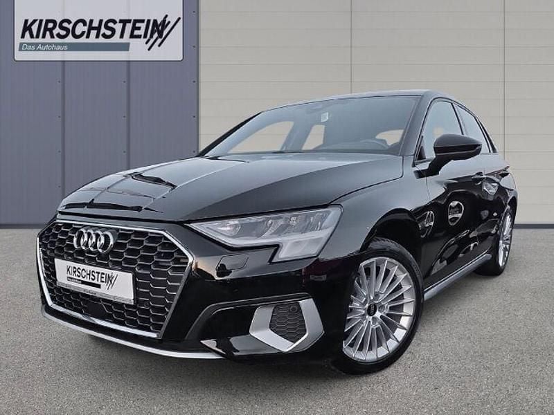 Schwarz Gebraucht 2023 Audi A3 Advanced Limousine | 24.990 € (Fairer Preis) - Bild 1/4