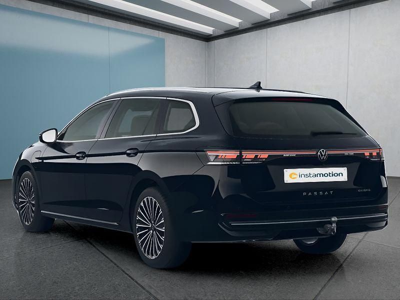 Gebraucht VW Passat 272 PS (200 kW) 2025 Schwarz Kombi