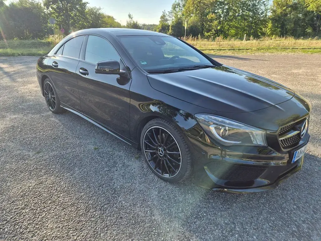 Gebraucht Mercedes CLA250 AMG line 211 PS (155 kW) 2015 Schwarz Coupé