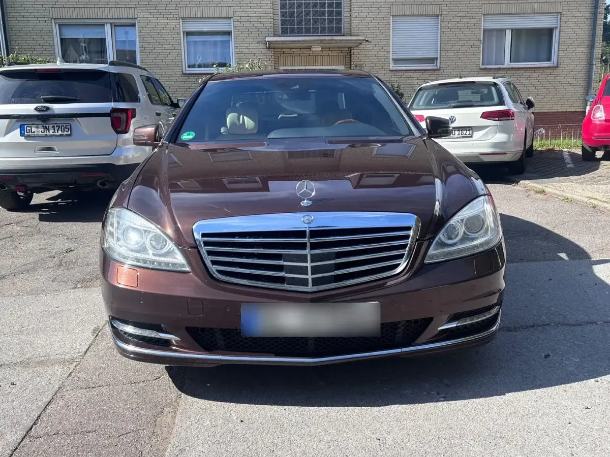 Gebraucht Mercedes S350 258 PS (189 kW) 2011 Braun Limousine