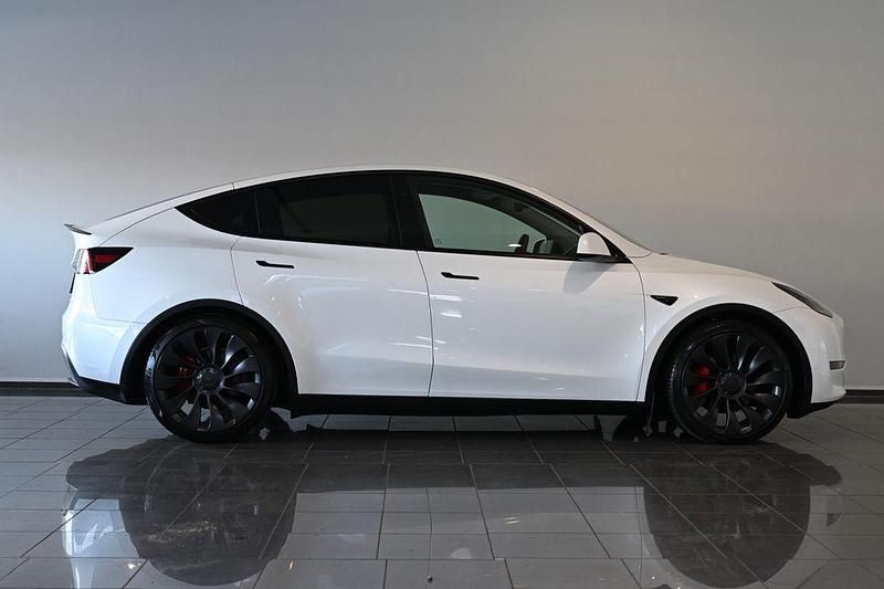 Gebraucht Tesla Model Y Performance 392 kW (534 PS) 2024 Weiß SUV