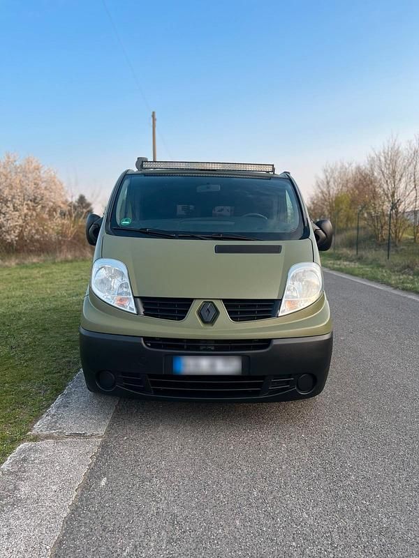 Gebraucht Renault Trafic 115 PS (84 kW) 2010 Grün Van / Kleinbus