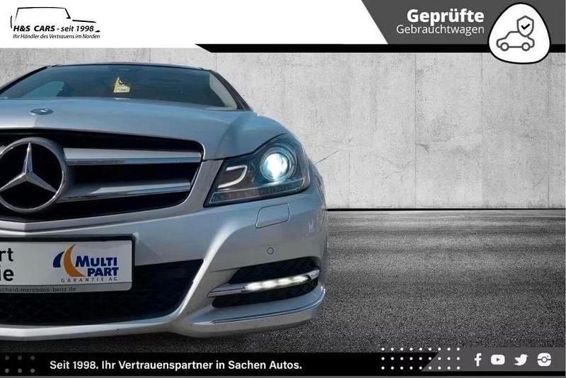 Gebraucht Mercedes C220 170 PS (125 kW) 2012 Silber Coupé