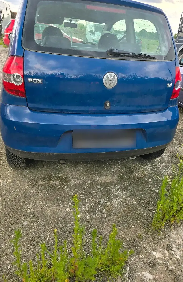 Gebraucht VW Fox 75 PS (55 kW) 2005 Blau Kleinwagen
