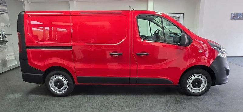 Magma rot (b) Gebraucht 2019 Opel Vivaro Van | 10.900 € - Bild 1/4