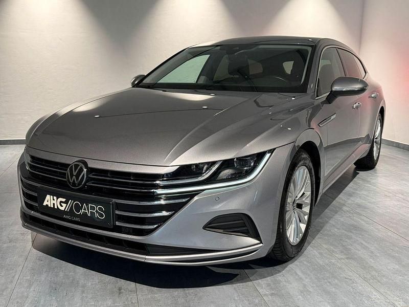 Gebraucht VW Arteon 150 PS (110 kW) 2023 Silber Limousine