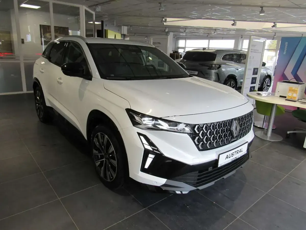 Gebraucht Renault Austral Techno 158 PS (116 kW) 2025 Weiß SUV