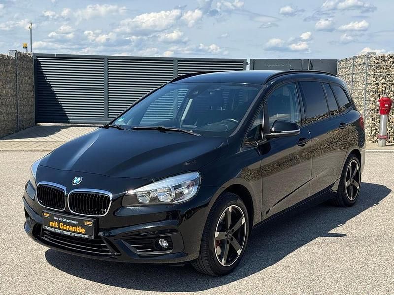 Gebraucht BMW 220 Advantage 190 PS (139 kW) 2017 Schwarz Van / Kleinbus