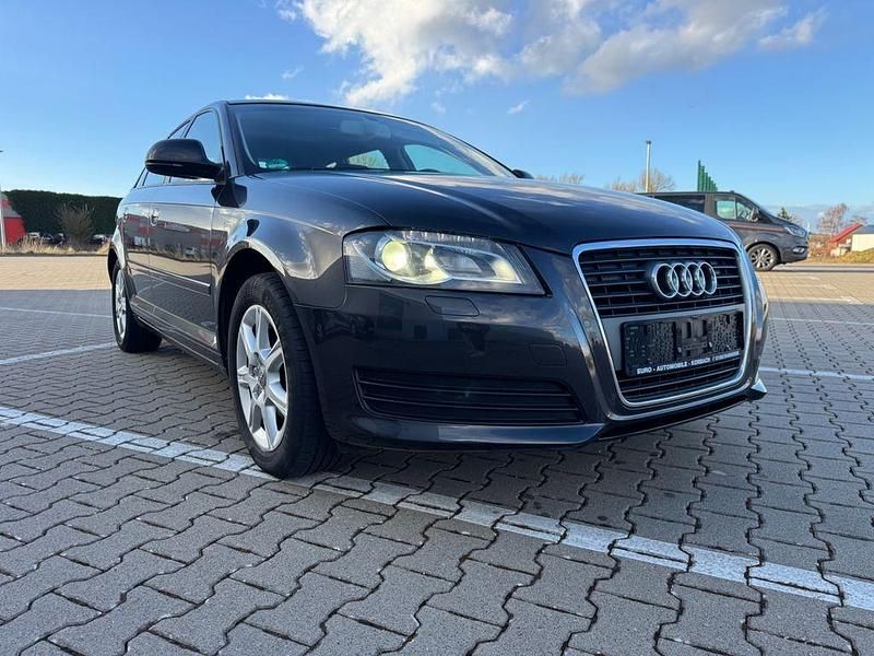 Gebraucht Audi A3 Ambiente 125 PS (91 kW) 2009 Grau Kleinwagen