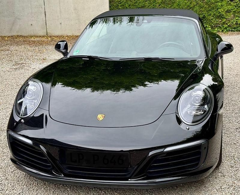 Schwarz Gebraucht 2016 Porsche 911 Cabrio | 92.911 € (Fairer Preis) - Bild 1/4