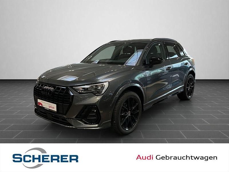 Daytonagrau perleffekt (metallic) Gebraucht 2023 Audi Q3 Ambiente SUV | 38.490 € (Teuer) - Bild 1/4