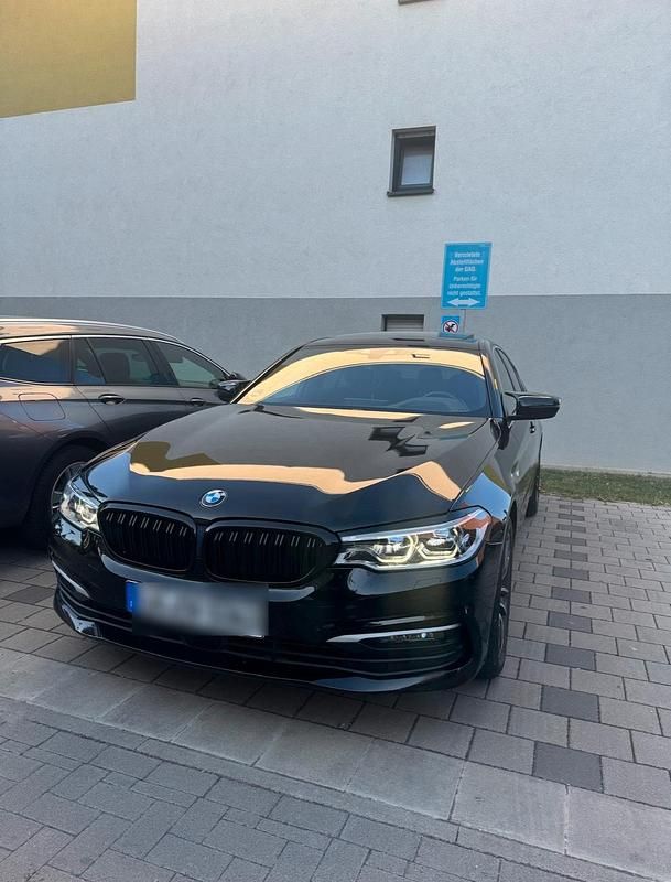 Schwarz Gebraucht 2019 BMW 525 Limousine | 22.200 € (Fairer Preis) - Bild 1/4