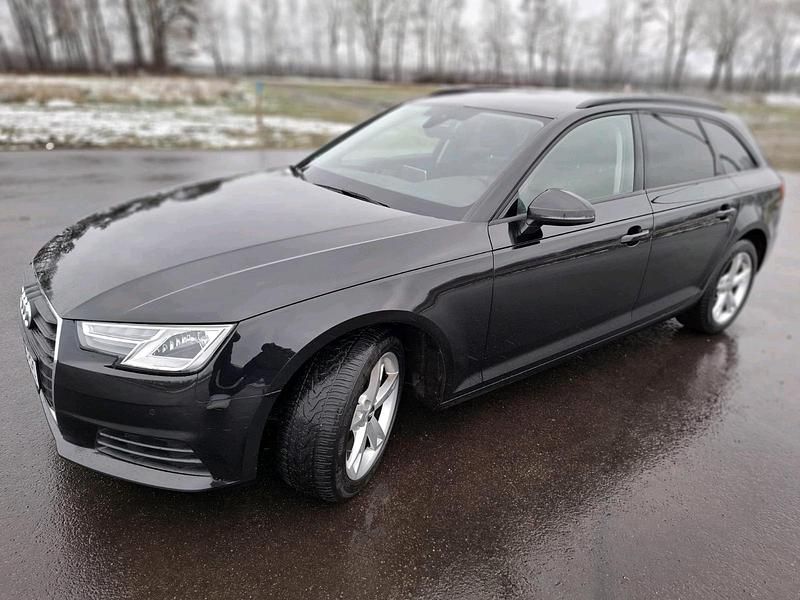 Gebraucht Audi A4 150 PS (110 kW) 2017 Schwarz Kombi
