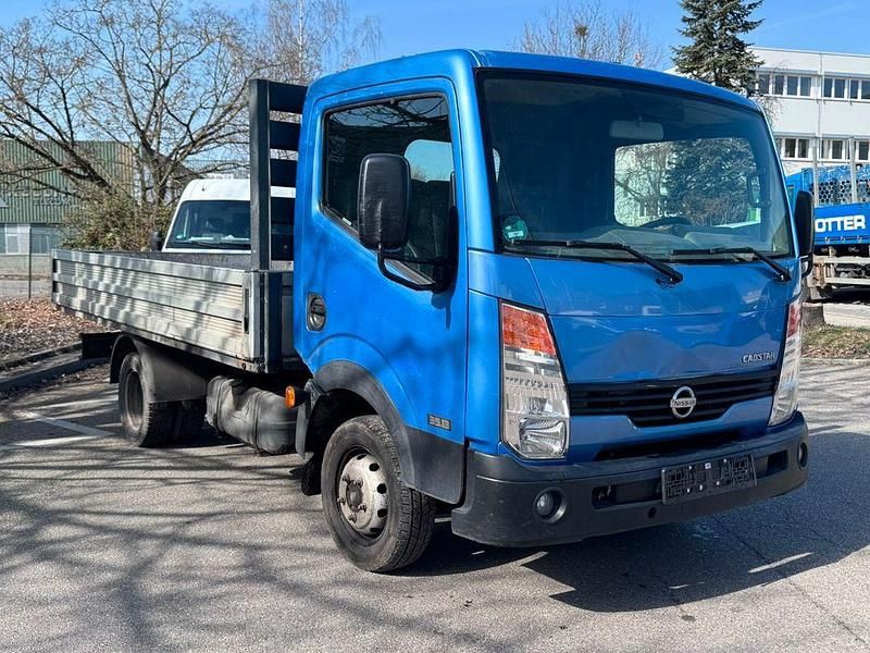 Gebraucht Nissan Cabstar 131 PS (96 kW) 2007 Blau Pickup