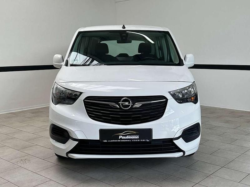 Second-hand Opel Combo Edition 76 CP (55 kW) 2019 Alb Monovolum