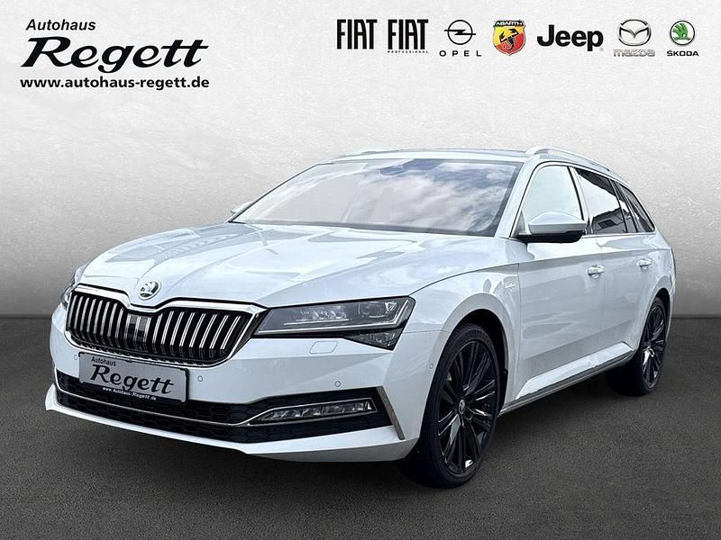 Weiss Gebraucht 2024 Skoda Superb LAURIN & KLEMENT Kombi | 38.990 € - Bild 1/4