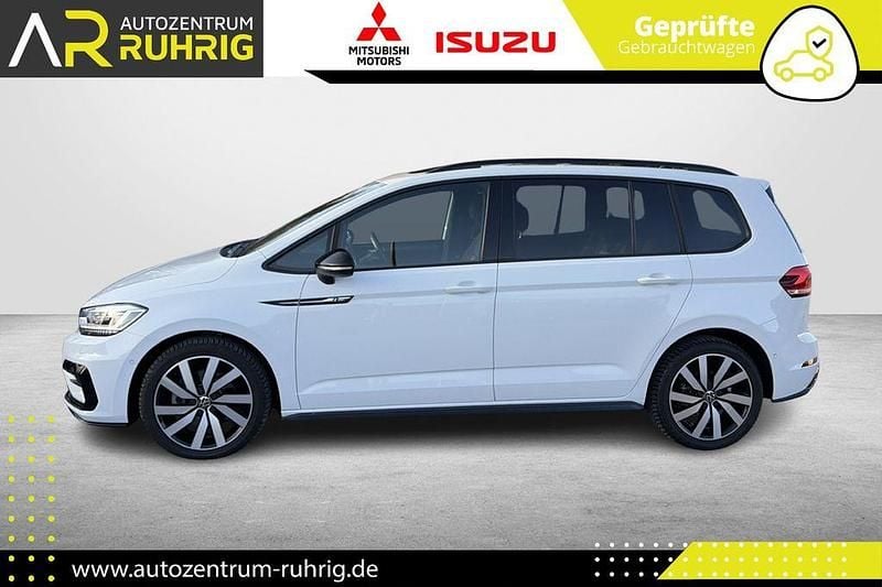 Gebraucht VW Touran Style 150 PS (110 kW) 2025 Pure white Van / Kleinbus