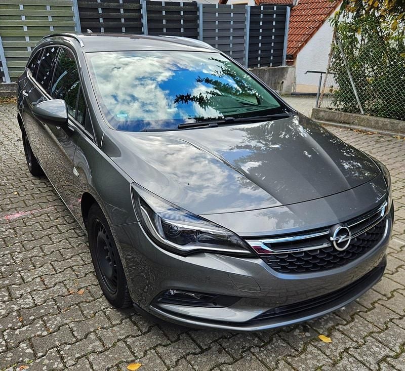 Grau Gebraucht 2017 Opel Astra Active Kombi | 12.499 € (Fairer Preis) - Bild 1/4