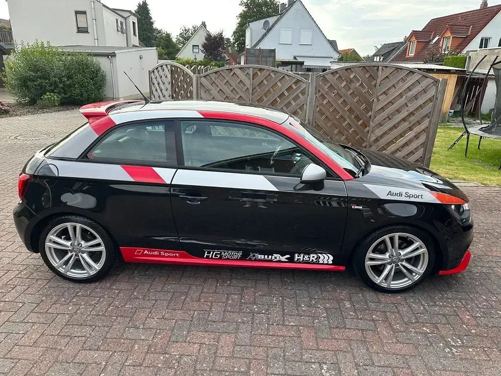 Gebraucht Audi A1 S-Line 185 PS (136 kW) 2012 Schwarz Kleinwagen