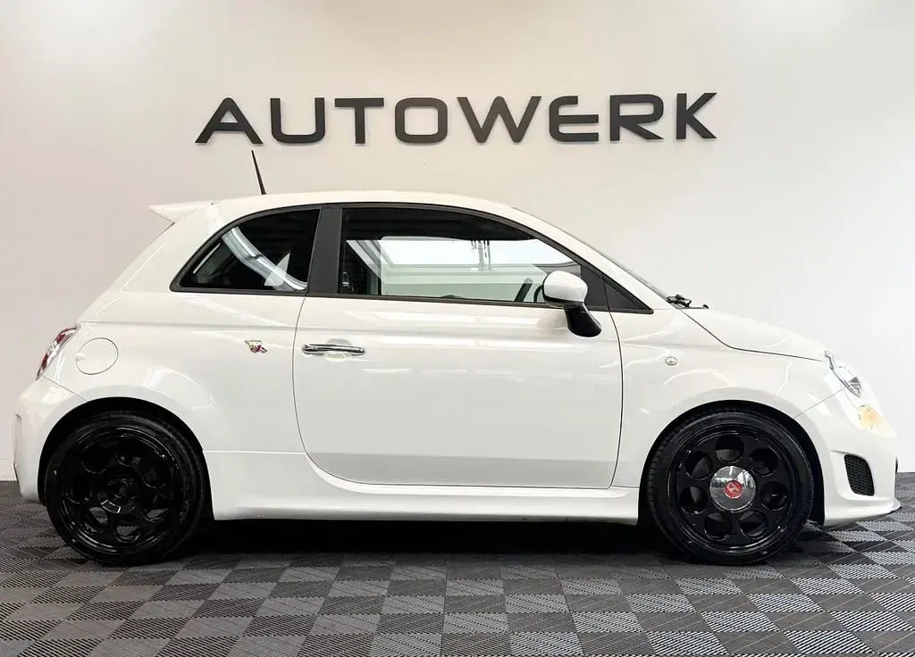 Gebraucht Abarth 500 Custom 309 PS (227 kW) 2016 Weiß Kleinwagen