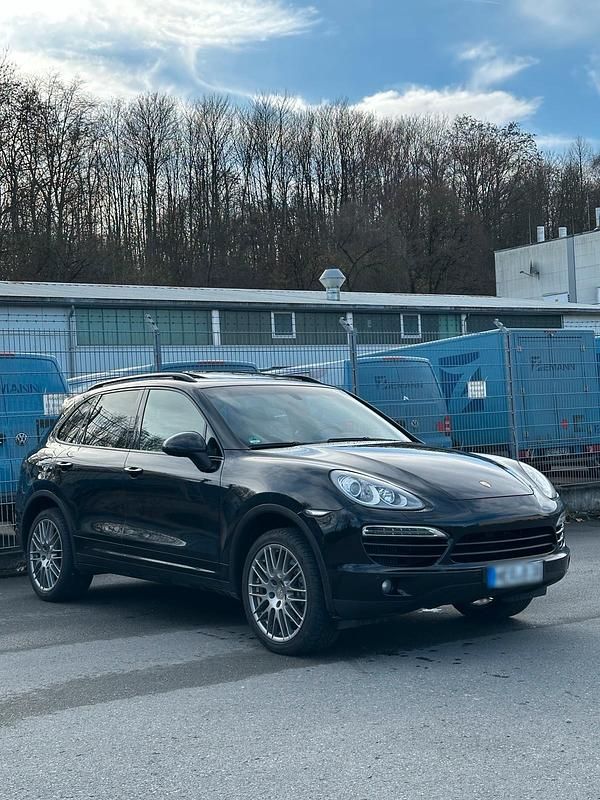 Gebraucht Porsche Cayenne 245 PS (180 kW) 2012 Schwarz SUV