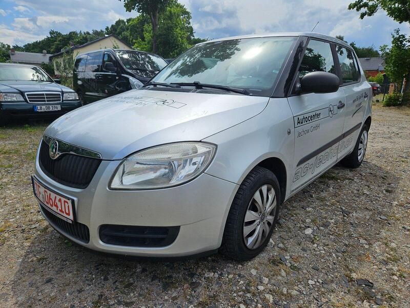 Silber Gebraucht 2008 Skoda Fabia Kleinwagen | 2.200 € (Fairer Preis) - Bild 1/4