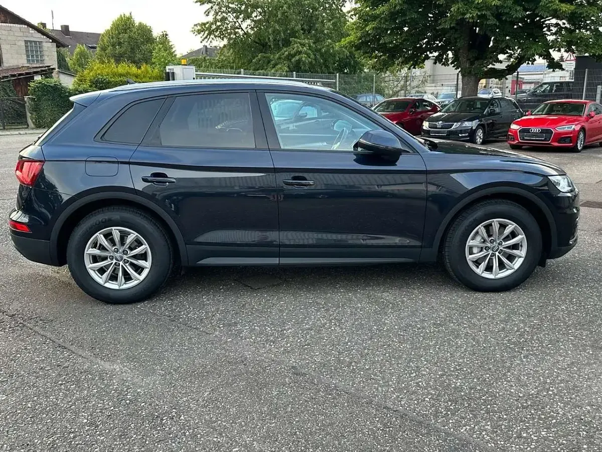 Gebraucht Audi Q5 136 PS (100 kW) 2020 Mondscheinblau SUV