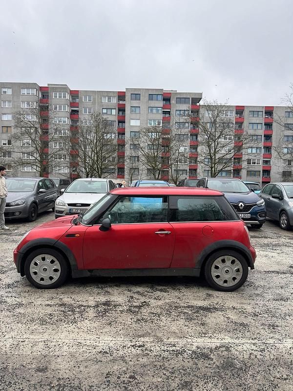 Gebraucht Mini ONE 90 PS (66 kW) 2004 Rot Kleinwagen
