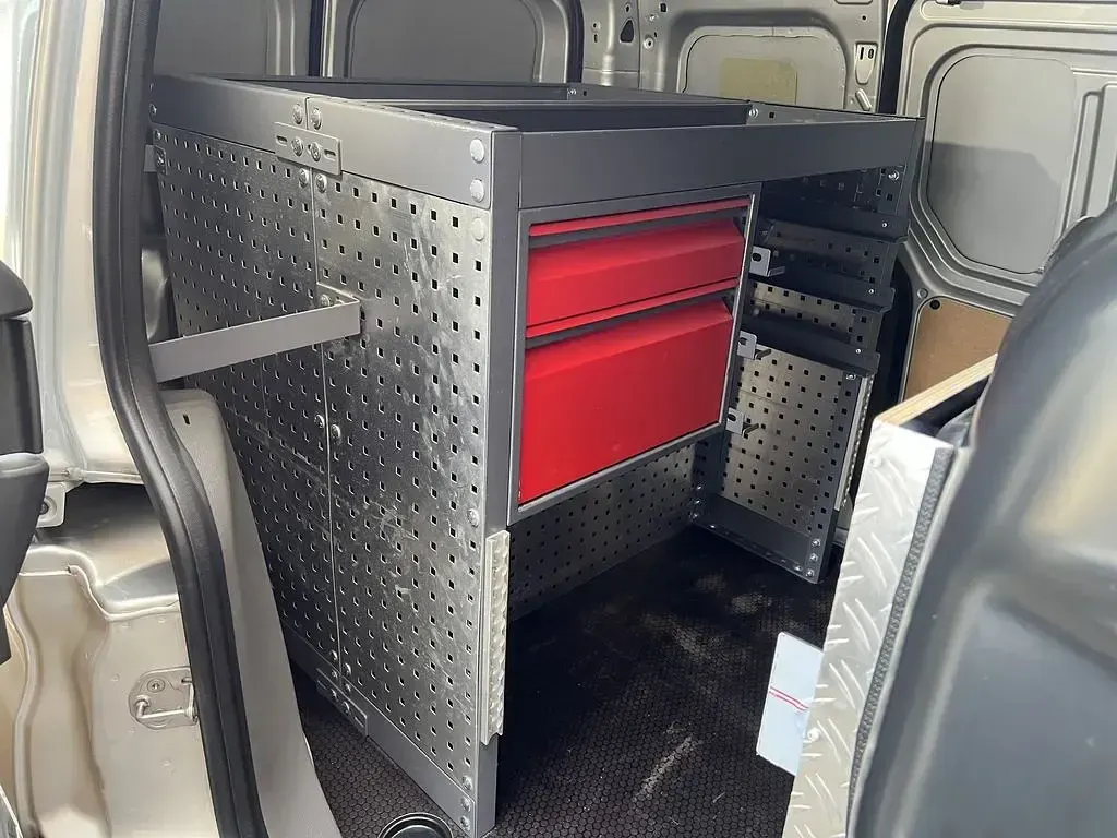 Gebraucht Ford Transit Connect 101 PS (74 kW) 2023 Silber Van / Kleinbus